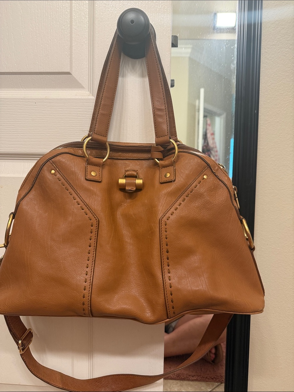 YSL Classic Muse Bag